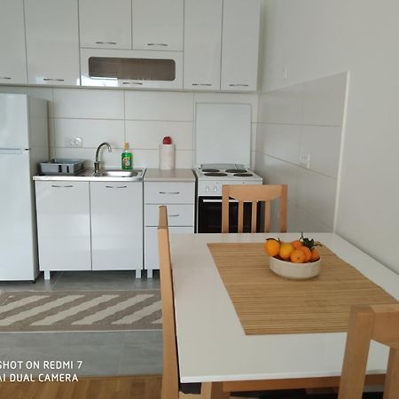 Renta Apartman Подгориця Екстер'єр фото