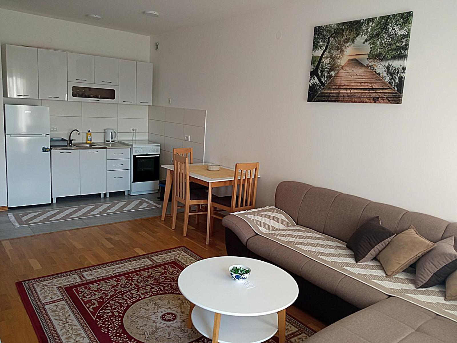 Renta Apartman Подгориця Екстер'єр фото